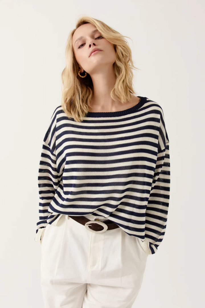 Pull Meonea - Artlove